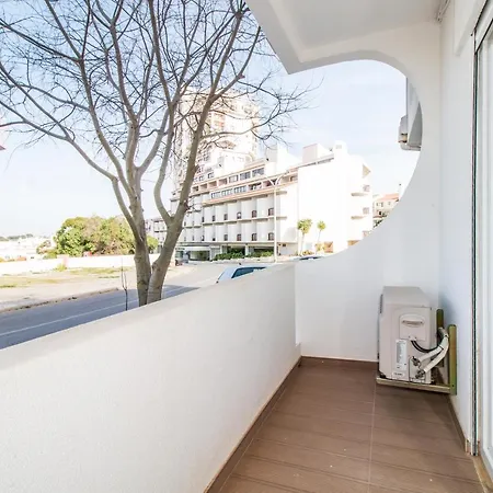 Bambu * 阿尔布费拉